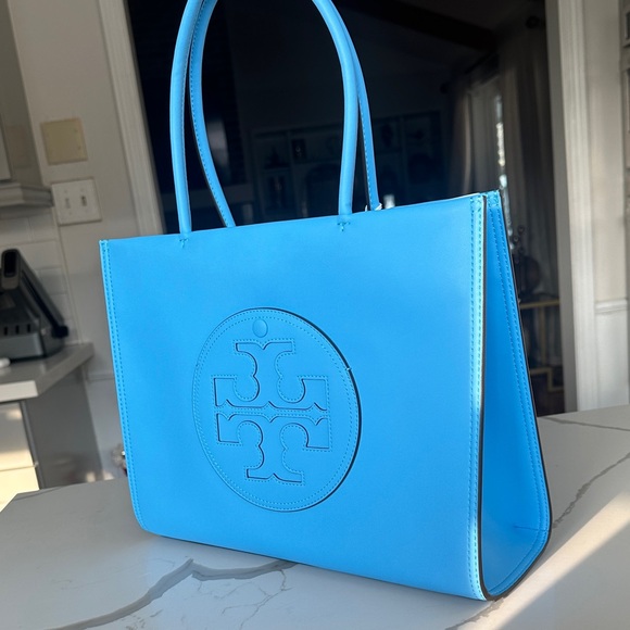 Tory Burch Handbags - Tory Burch small Ella tote